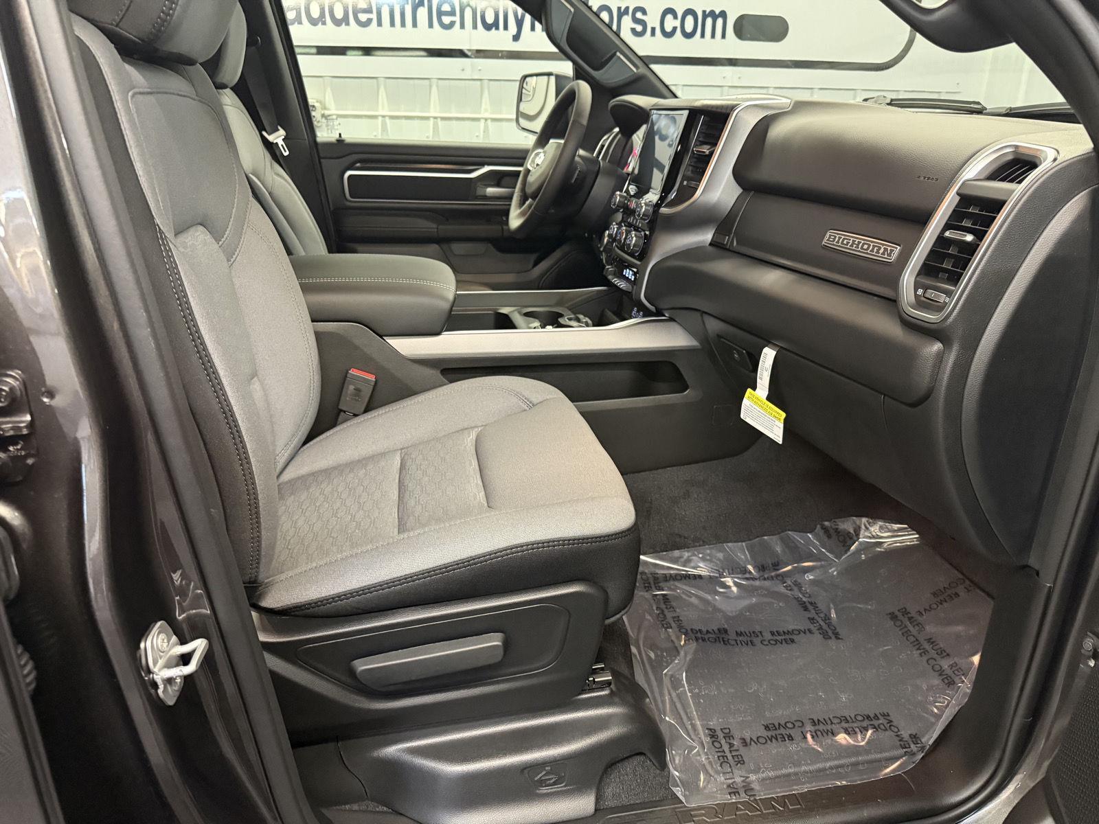2025 Ram 1500 Big Horn Lone Star photo 11