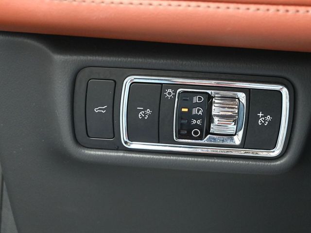 2025 LINCOLN AVIATOR - Image 11