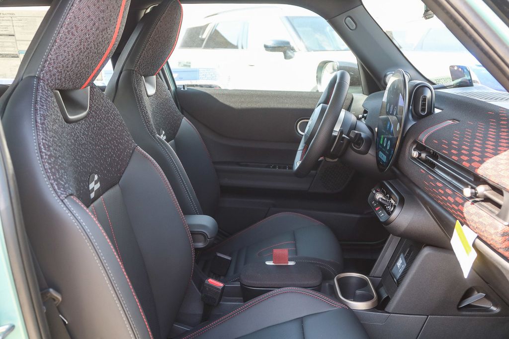 2026 Mini Cooper 4 Door Hardtop S Iconic photo 12