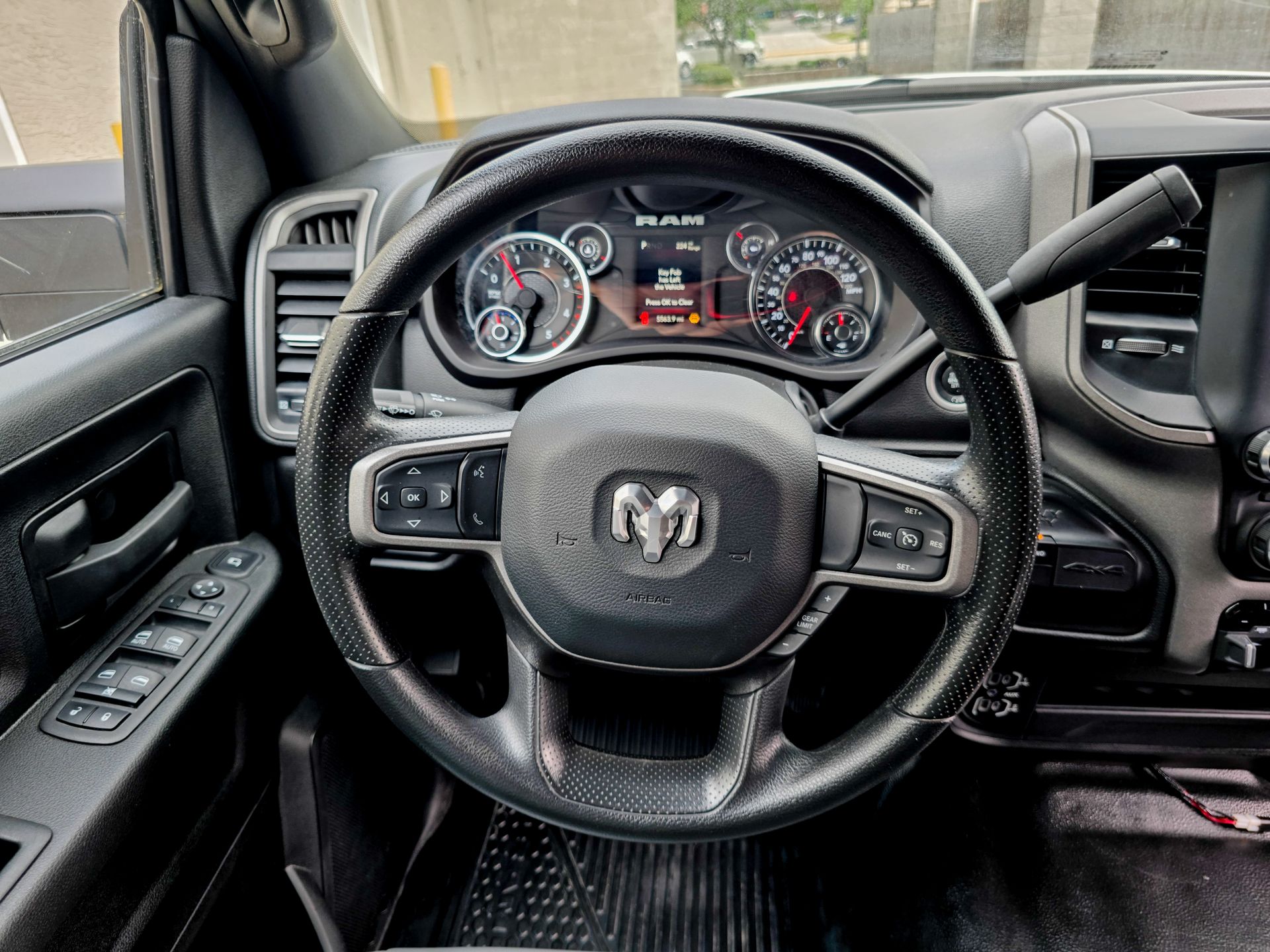 2023 Ram 5500 Tradesman photo 35