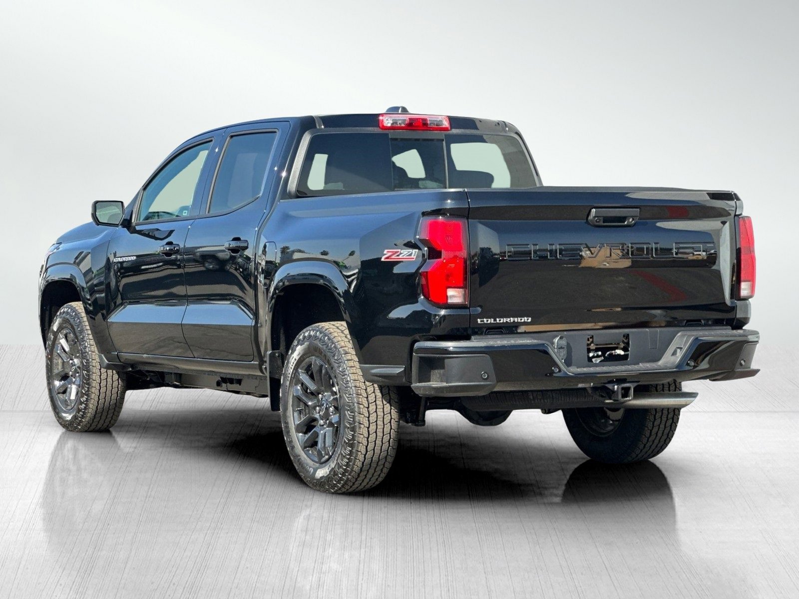 2025 Chevrolet Colorado Z71 photo 6