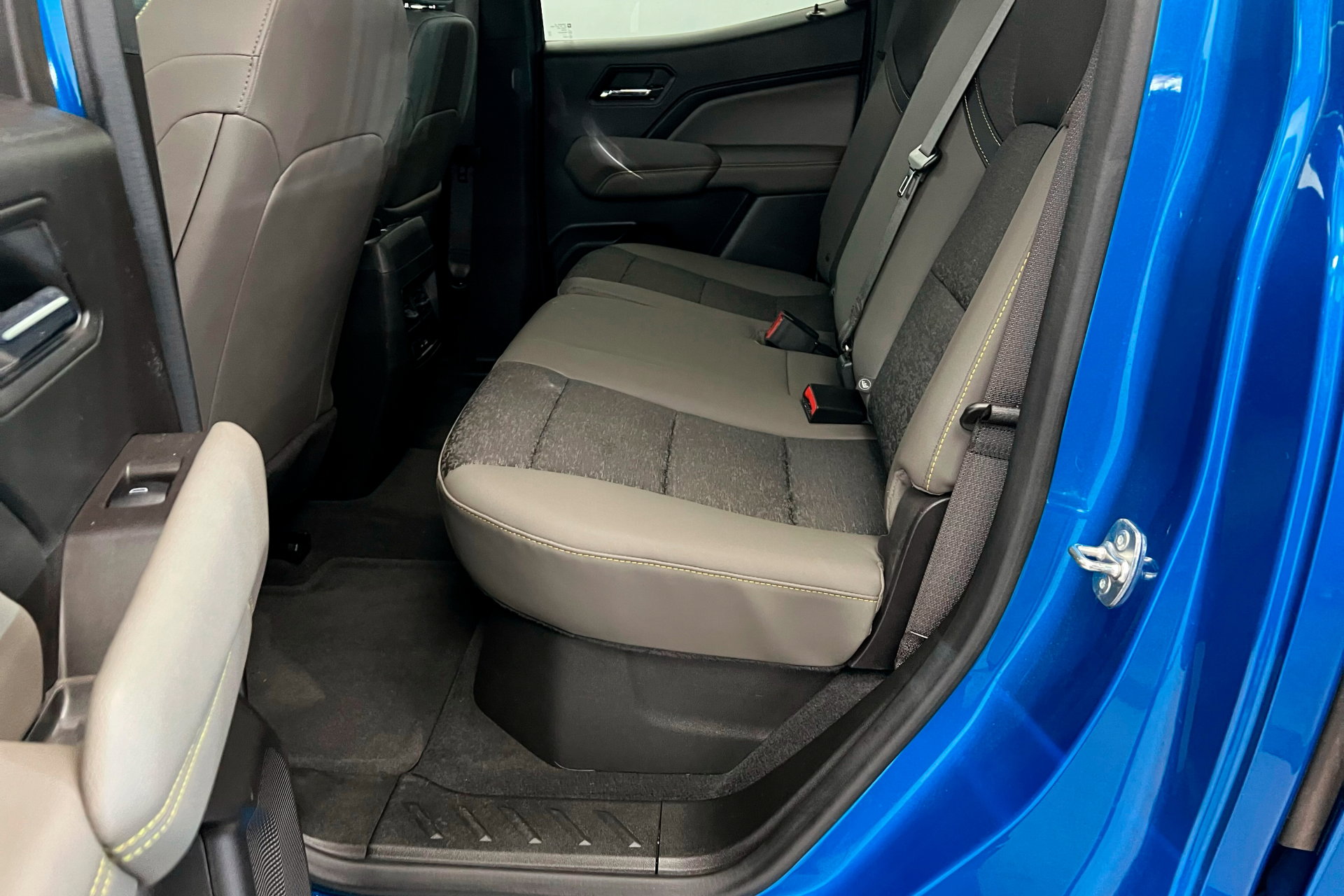 Certified Used 2024 Glacier Blue Metallic Chevrolet ZR2 image 21