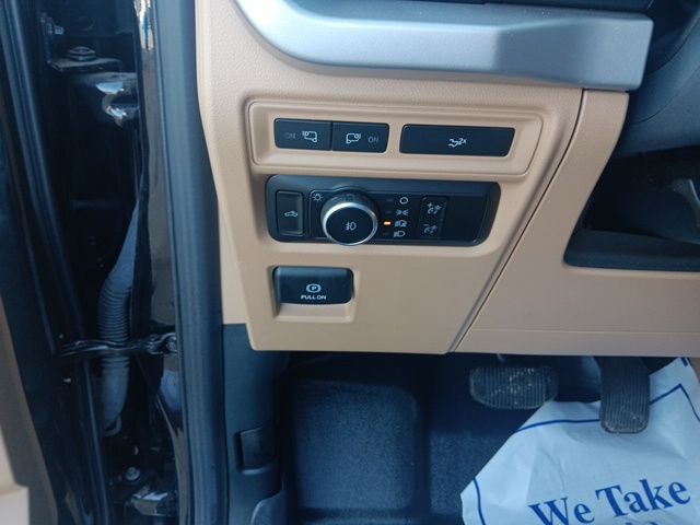 2023 Ford F-150 XLT photo 12