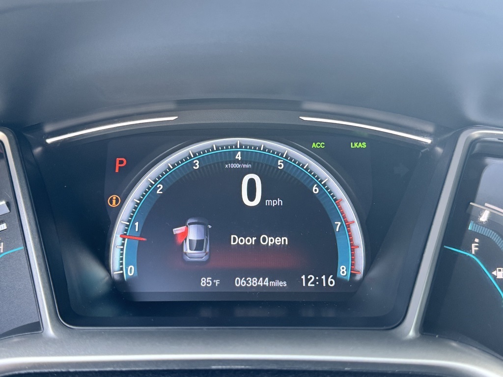 2019 Honda Civic Touring photo 15