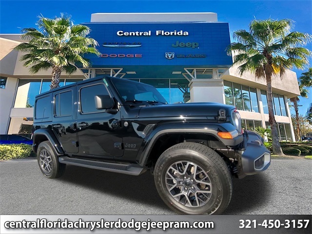 2026 Jeep Wrangler 4-Door Sahara's photo