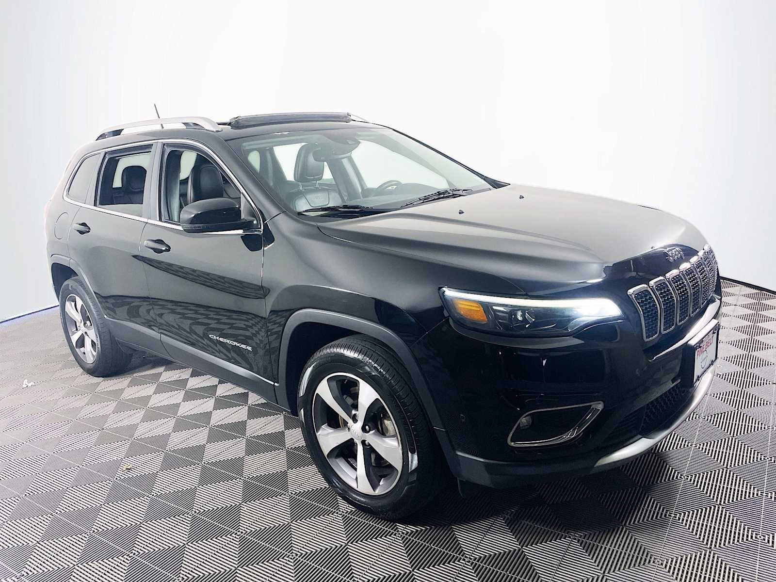 2021 Jeep Cherokee Limited photo 3