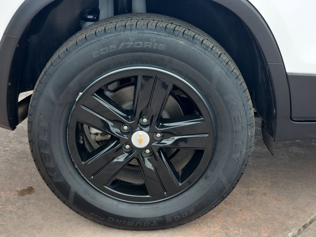 2022 Chevrolet Trax LS photo 36