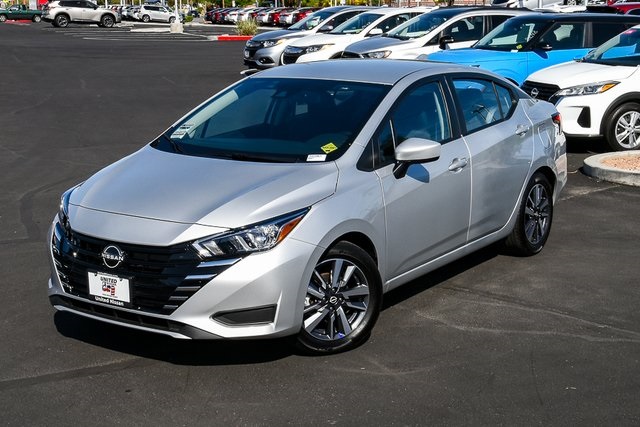 2025 Nissan Versa Sedan SV