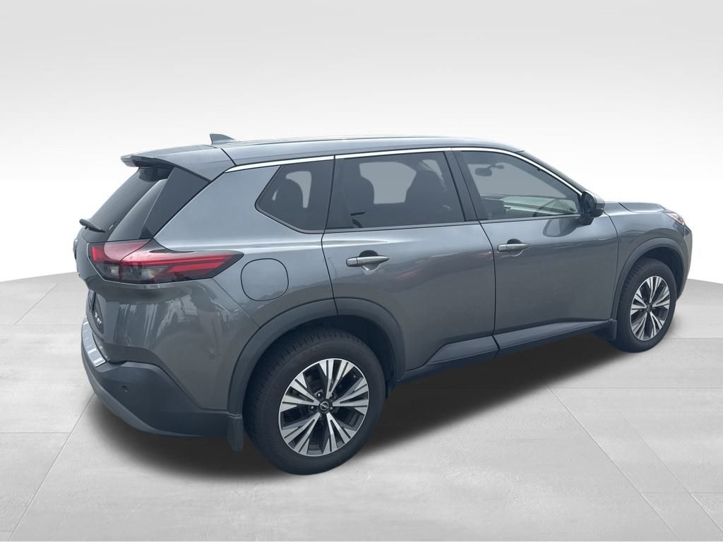 2022 Nissan Rogue SV photo 4