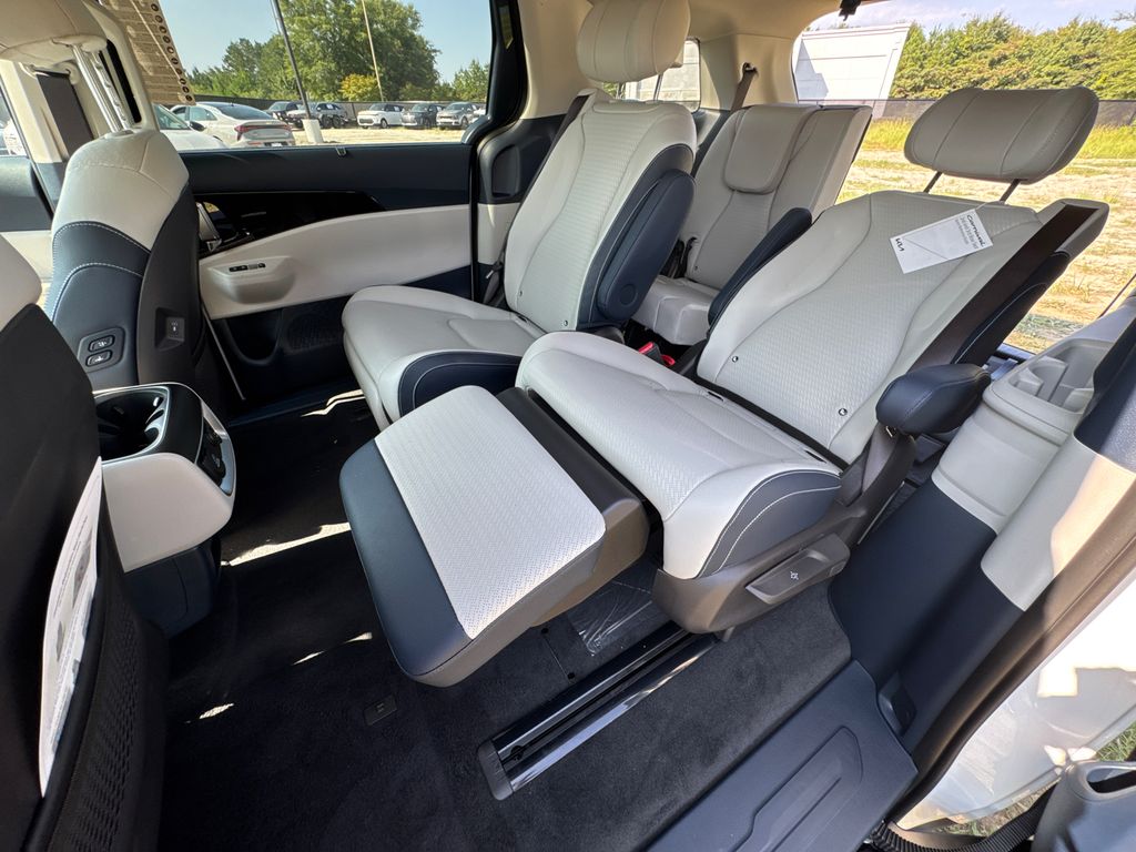 2026 Kia Carnival SX Prestige photo 20