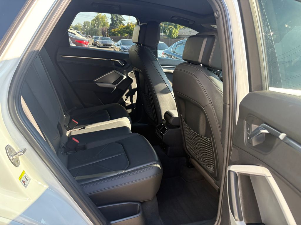 2021 Audi Q3 Premium S line photo 24