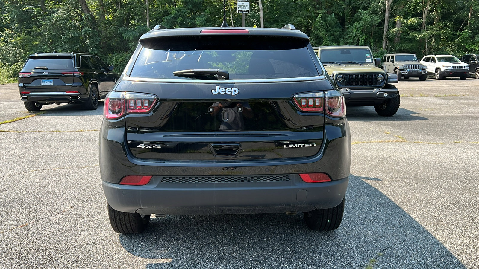 2025 Jeep Compass Limited photo 4