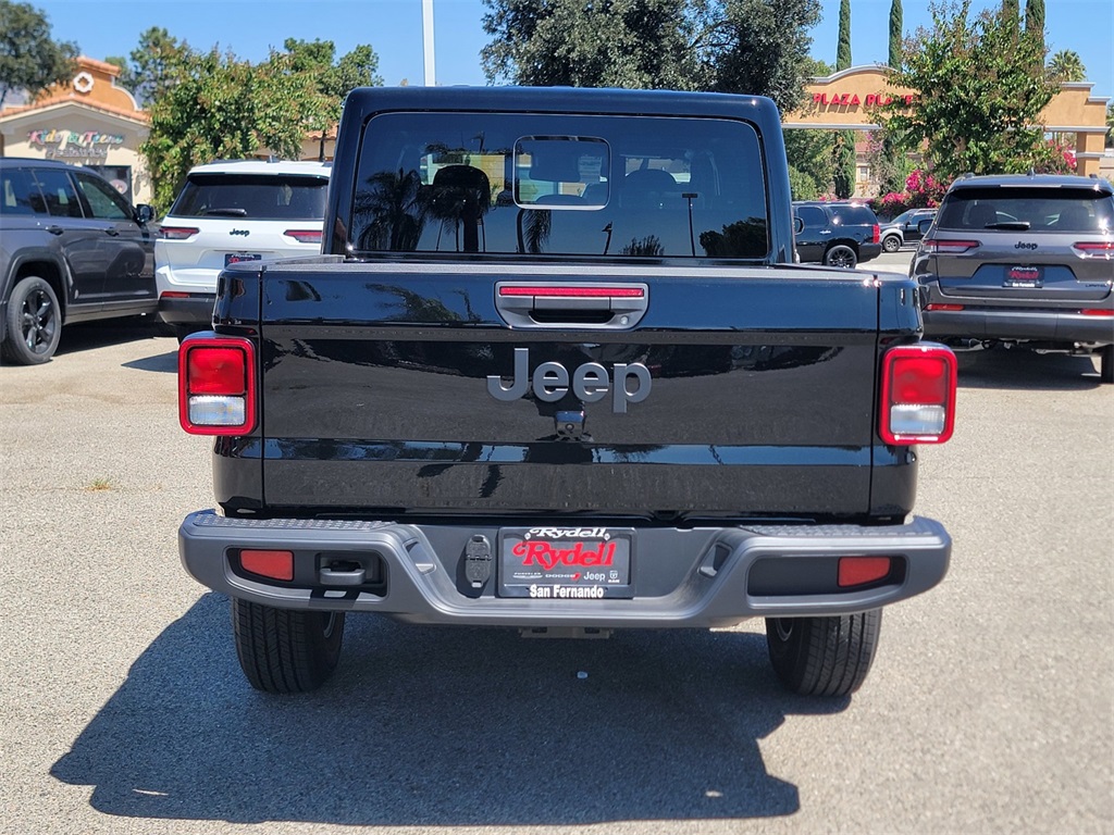 2025 Jeep Gladiator Sport S photo 4