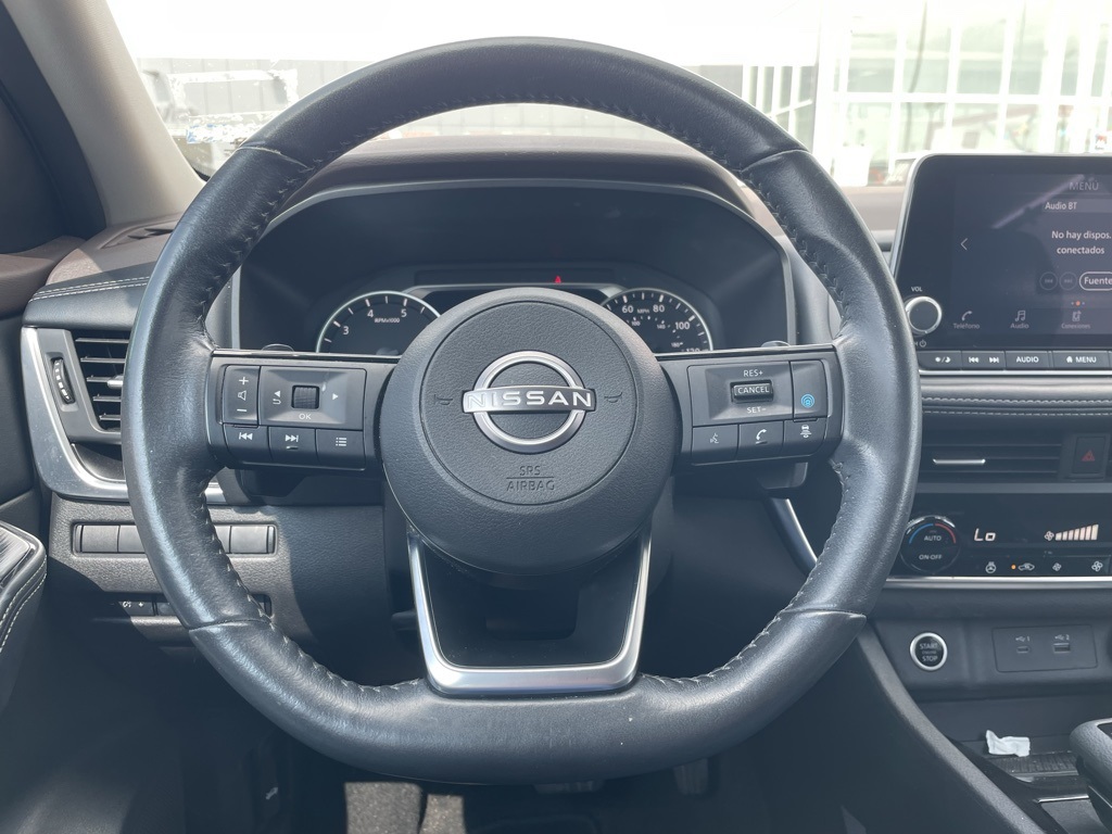 2023 Nissan Rogue SV photo 7