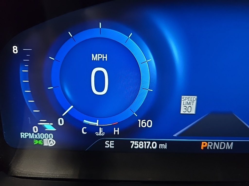 2021 Ford Explorer ST photo 23