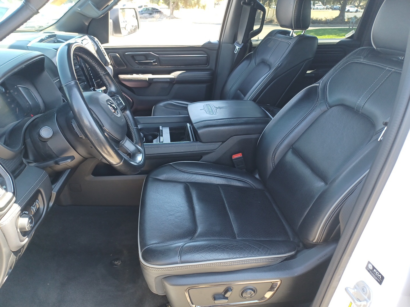 2023 Ram 1500 Limited photo 6