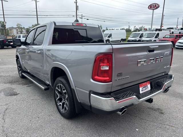 2026 Ram 1500 Laramie photo 4