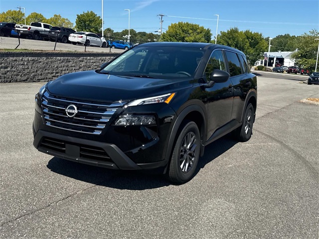 2026 Nissan Rogue S photo 4