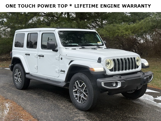 2026 Jeep Wrangler 4-Door Sahara's photo