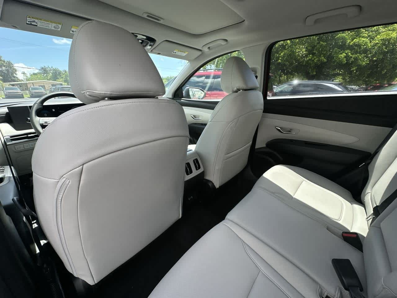 2025 Hyundai Tucson SEL Convenience photo 22