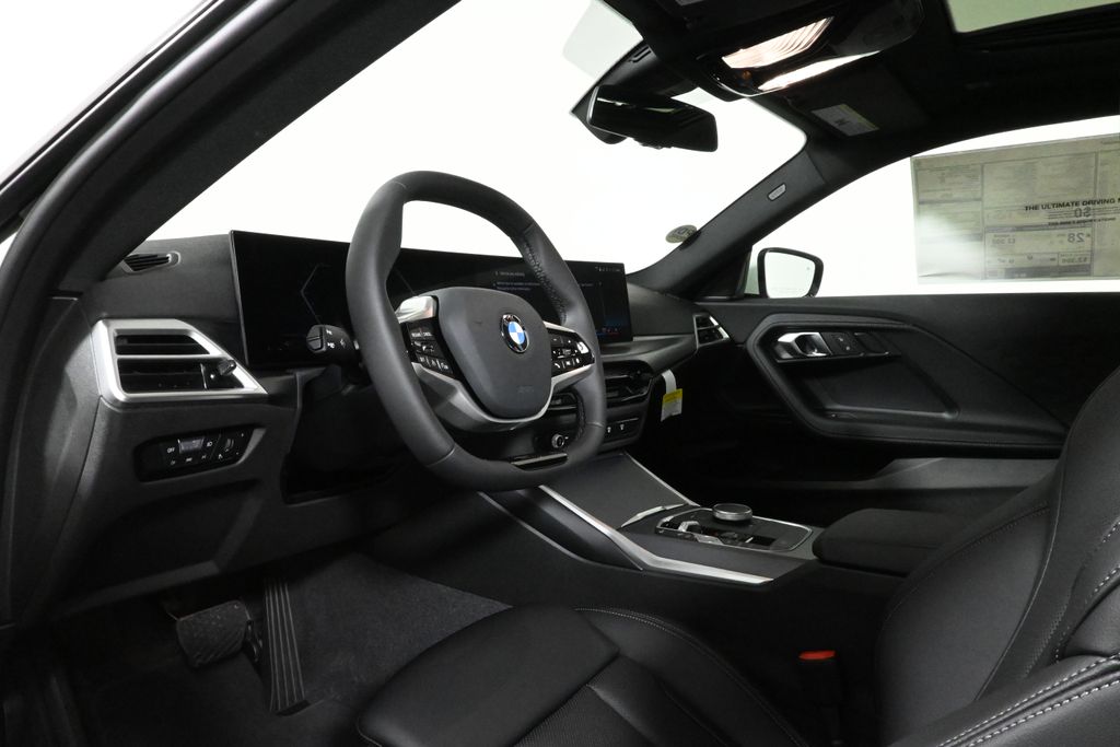 2025 Bmw 230i 230i xDrive photo 13