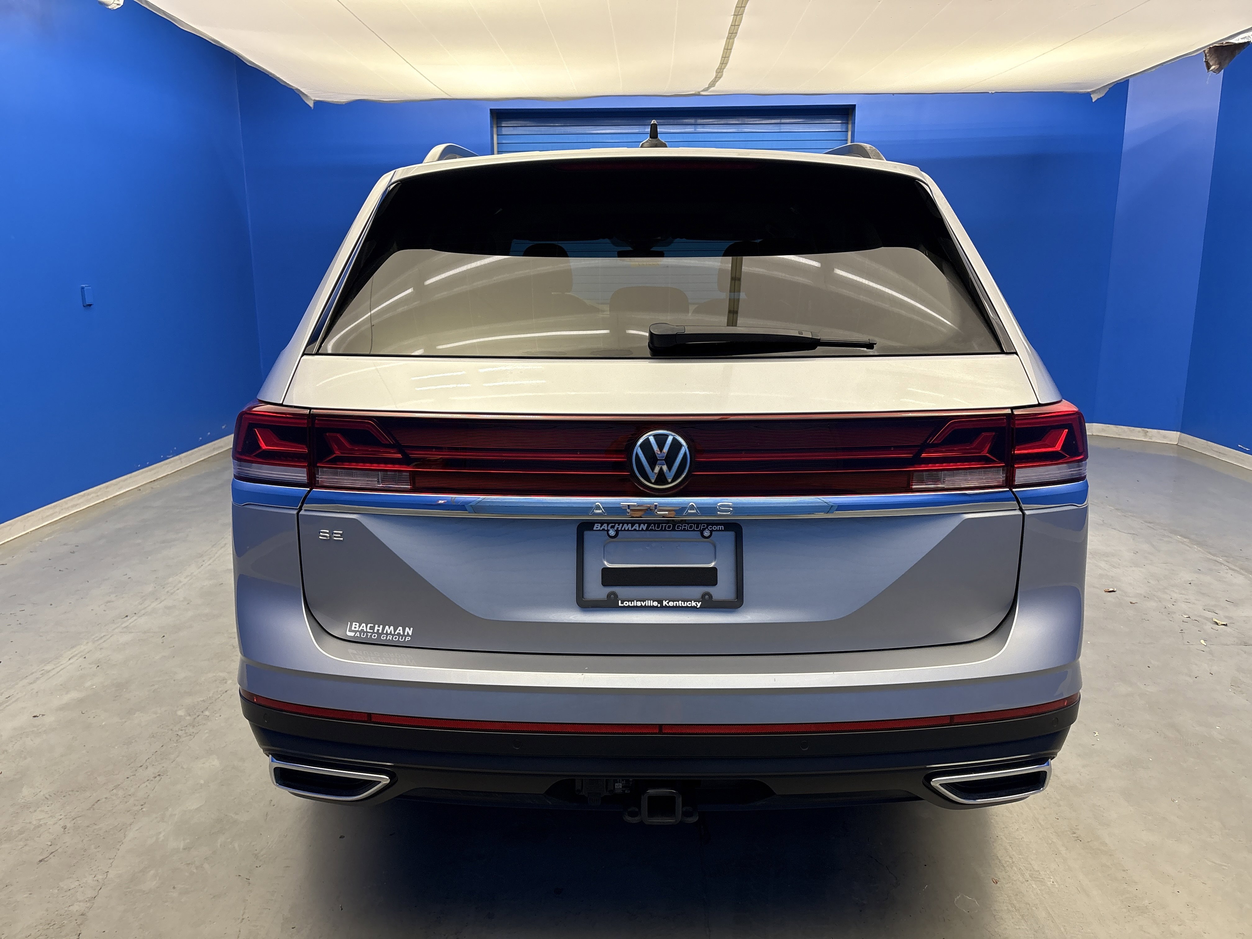 2024 Volkswagen Atlas SE Technology photo 4