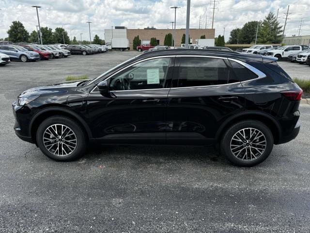 2025 Ford Escape Plug-In Hybrid photo 2