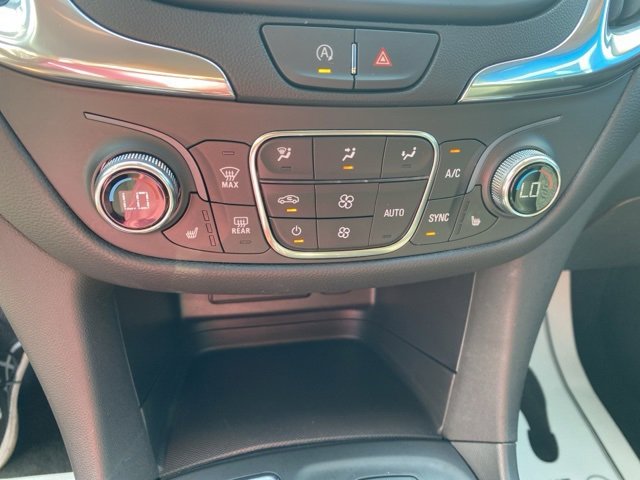 2024 Chevrolet Equinox LT photo 25