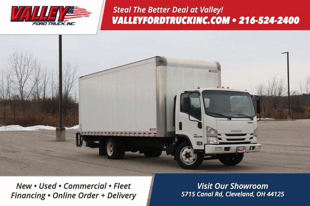 2017 Isuzu NPR-HD Base's photo