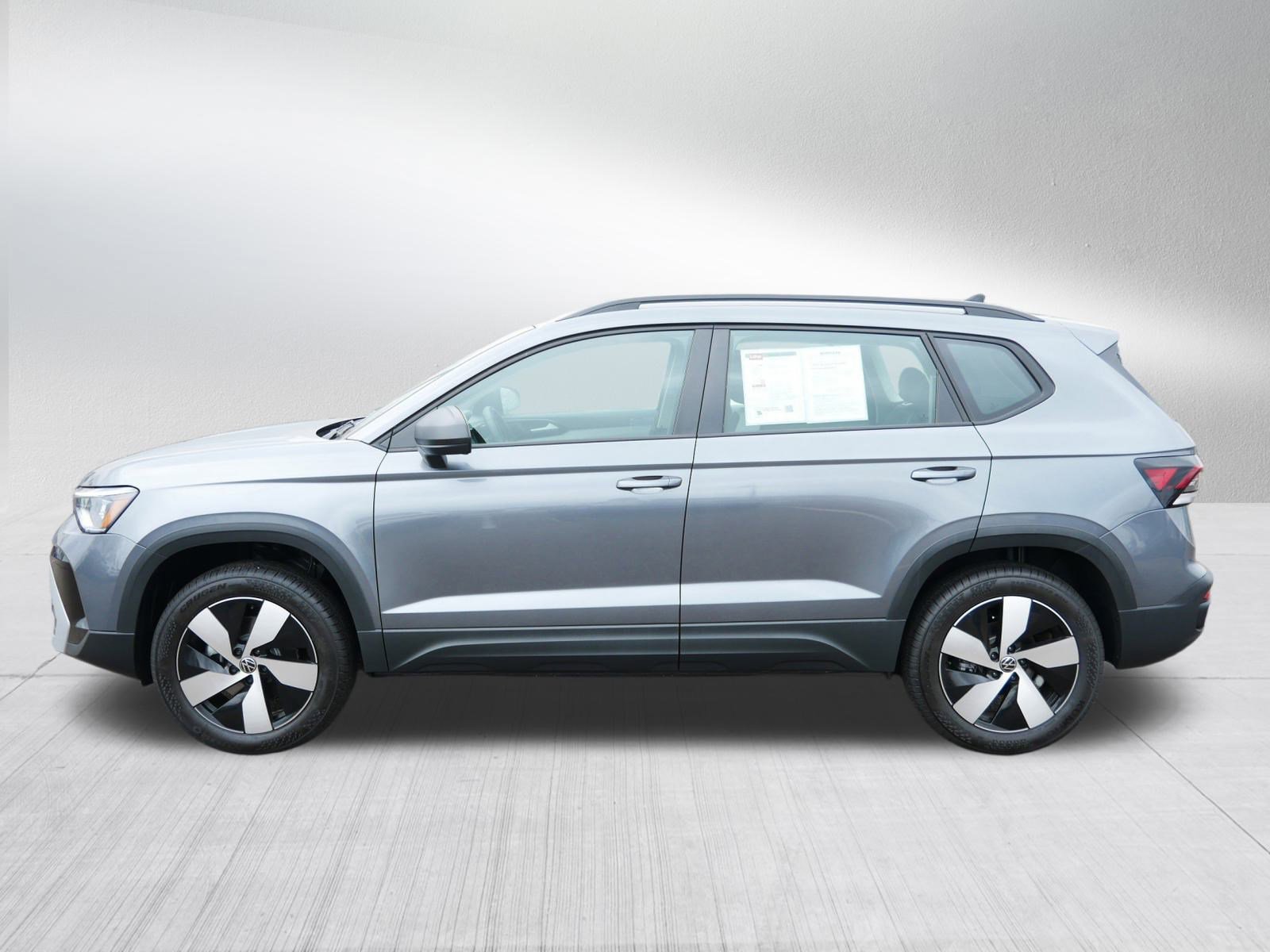 2025 Volkswagen Taos S photo 4