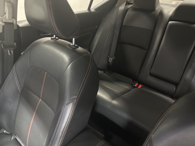 2019 Nissan Altima 2.5 SR photo 12