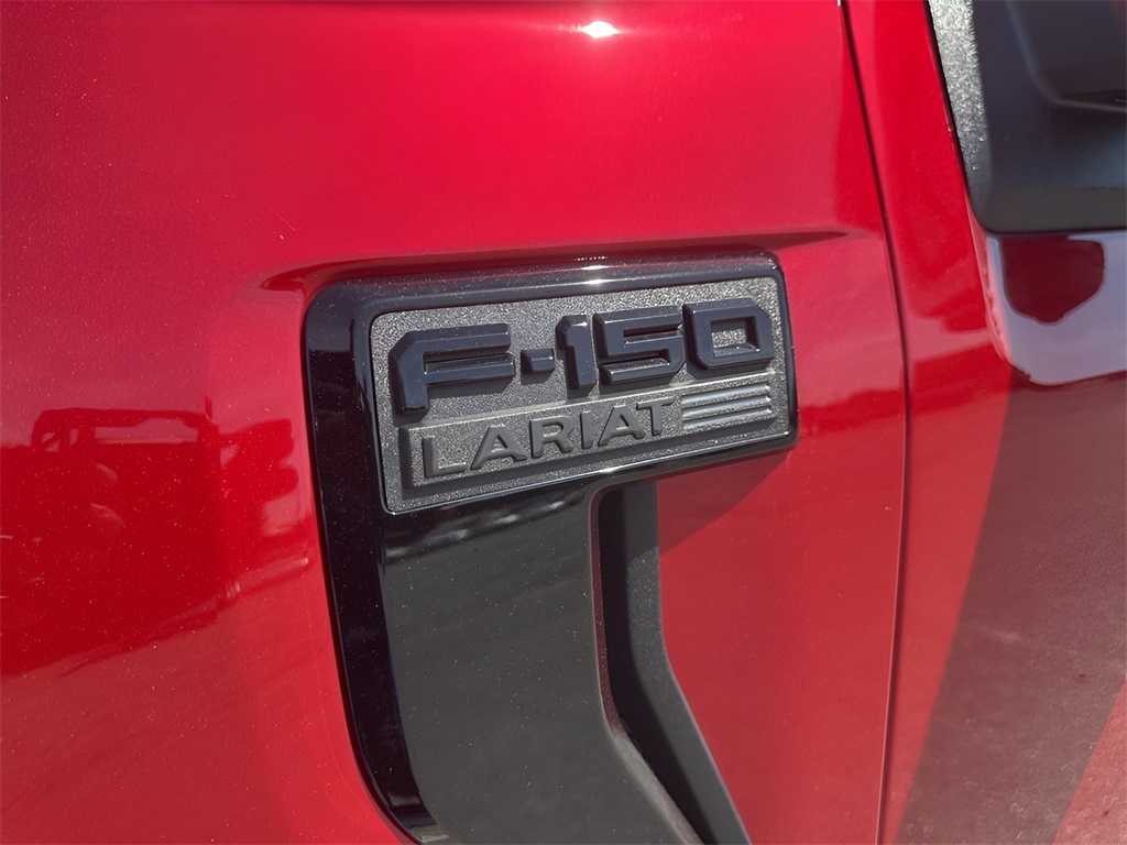 2023 Ford F-150 Lariat photo 31