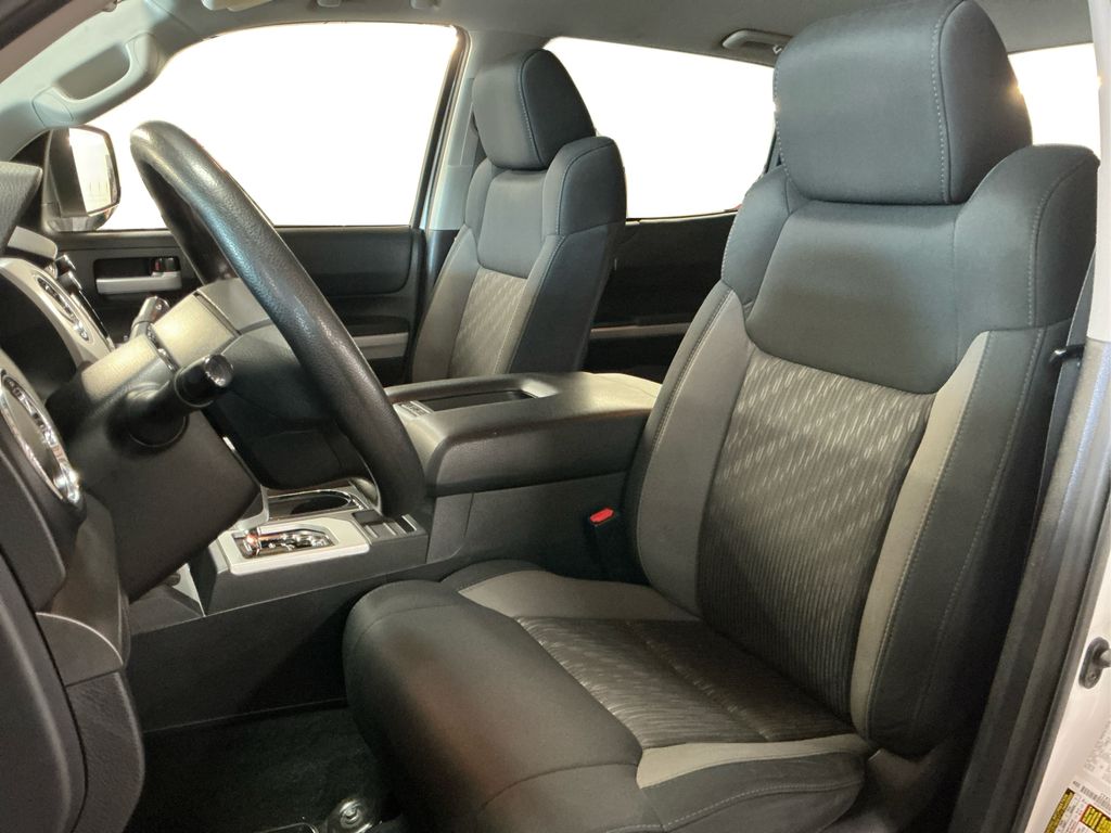 2020 Toyota Tundra SR5 Grade photo 21