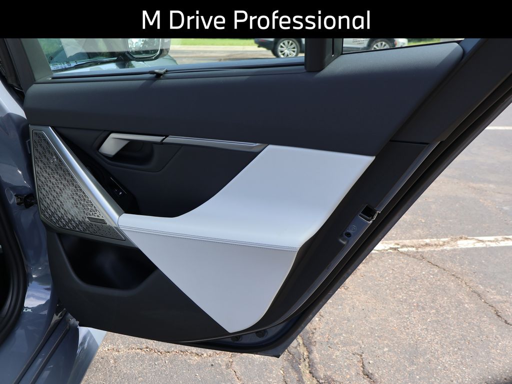2026 Bmw M5 5 photo 13