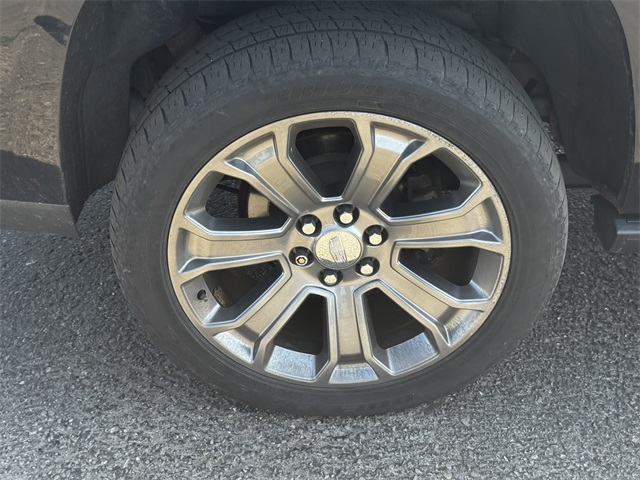 2016 Cadillac Escalade ESV Premium photo 12