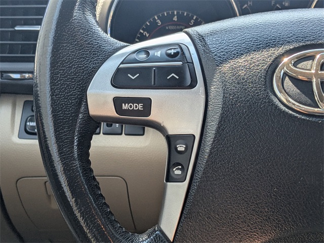 2011 Toyota Highlander Limited photo 19