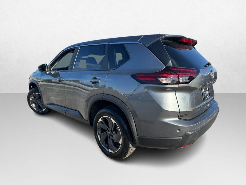 2025 Nissan Rogue SV photo 6