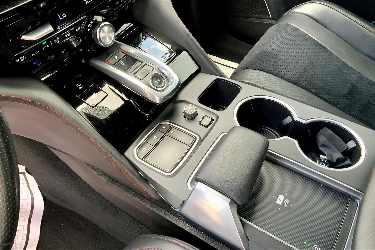 2022 Acura MDX SH-AWD A-Spec photo 13