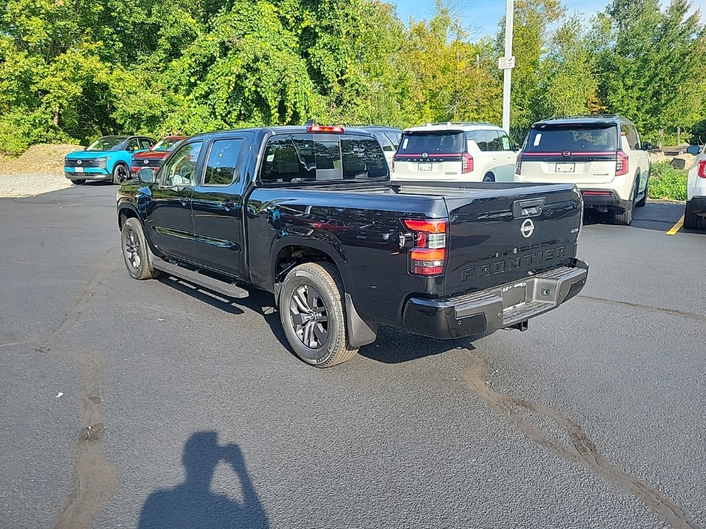 2026 Nissan Frontier SV photo 3