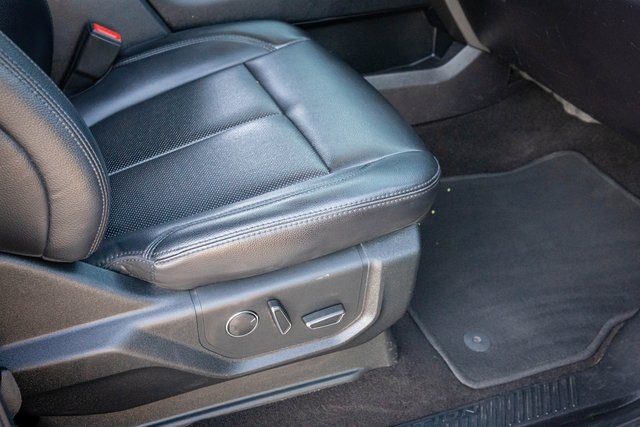 2019 Ford Expedition XLT photo 33