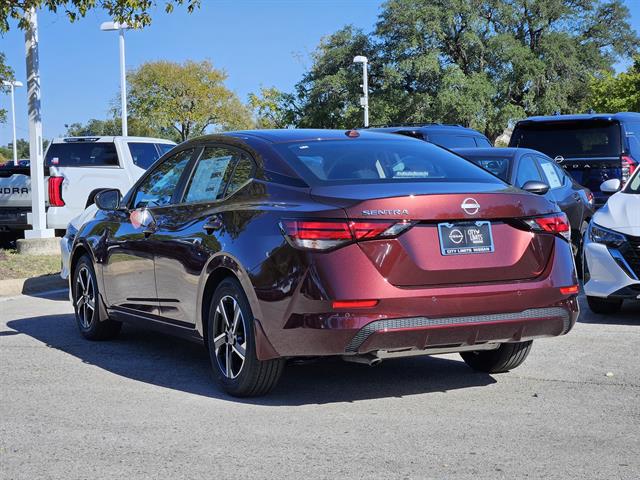 2025 Nissan Sentra SV photo 3