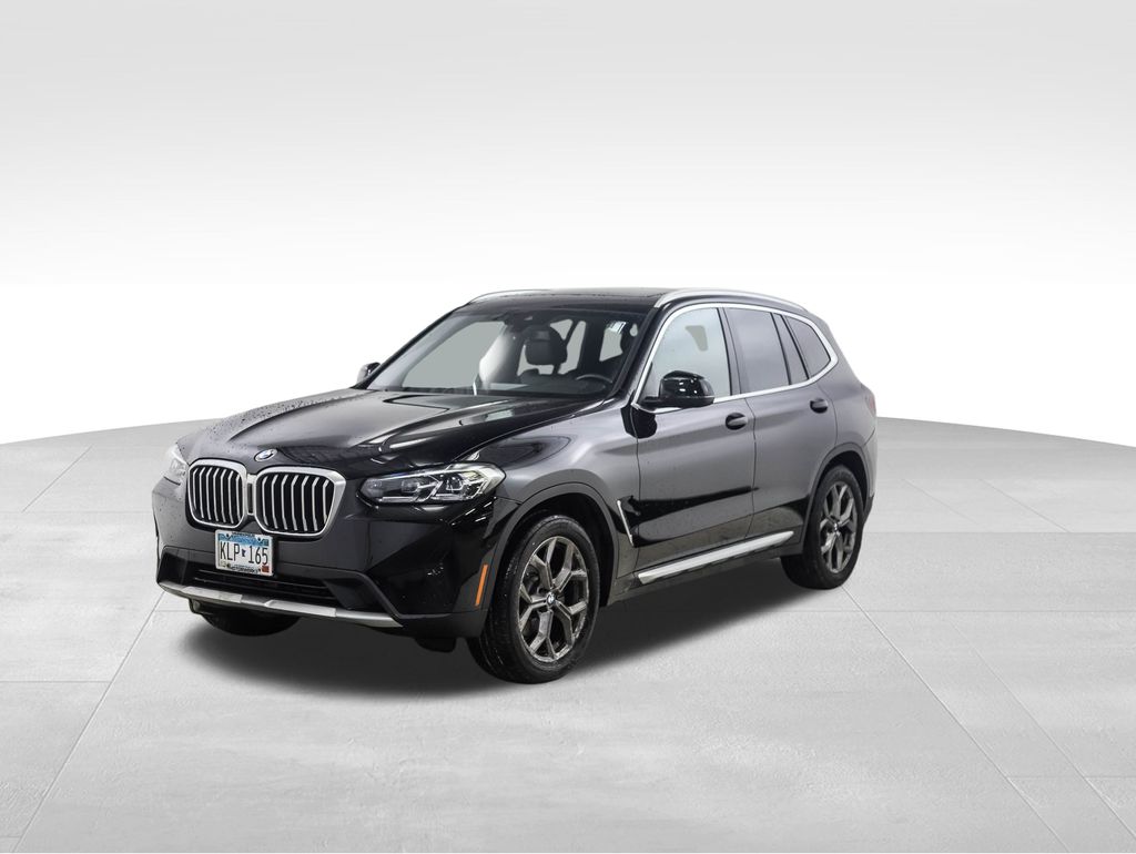 2023 BMW X3 30i's photo