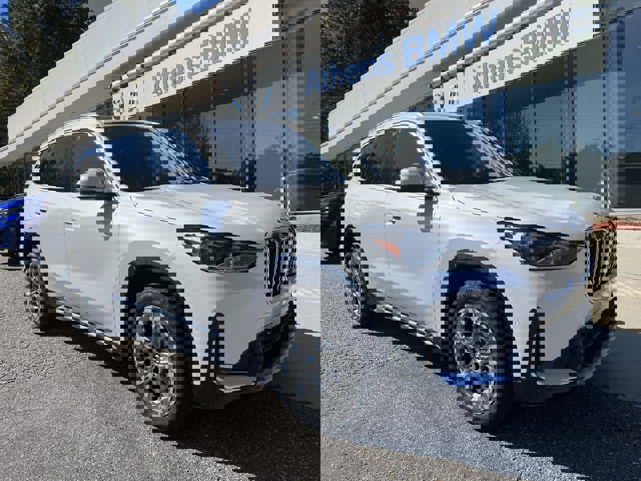 2026 BMW X1 28i's photo