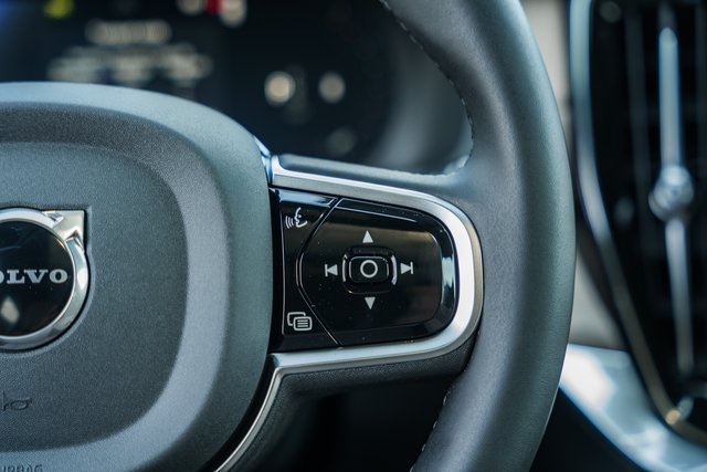 2026 Volvo XC90 photo 23