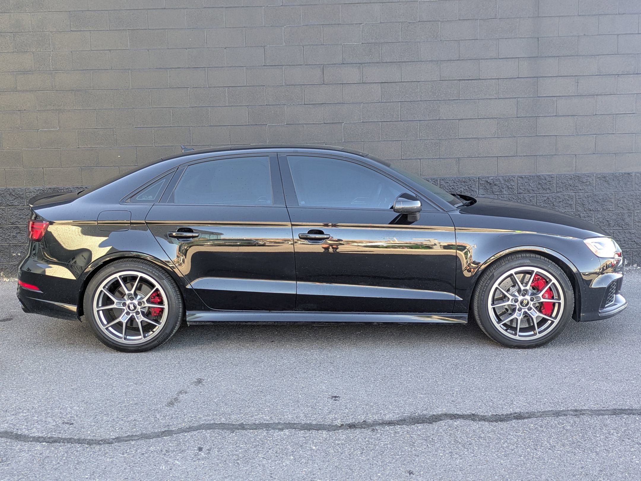 2019 Audi RS 3 Base photo 4
