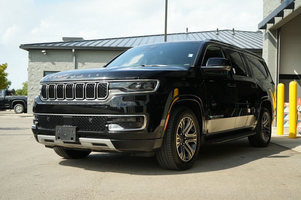 2024 Jeep Wagoneer L Series II photo 3
