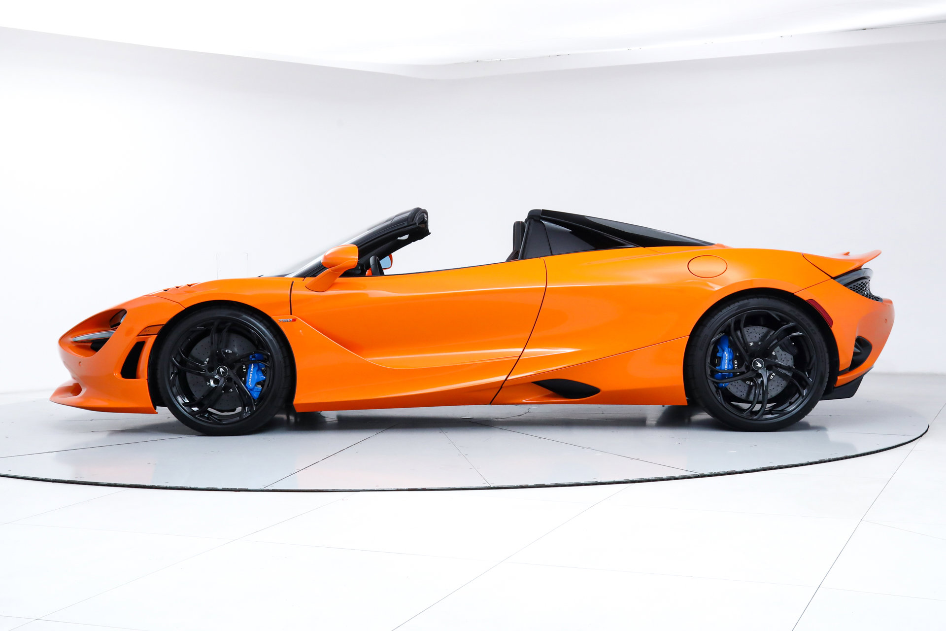 2026 Mclaren 750S Spider photo 3