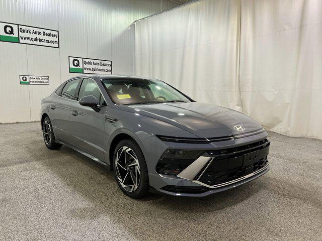 2026 Hyundai Sonata SEL's photo