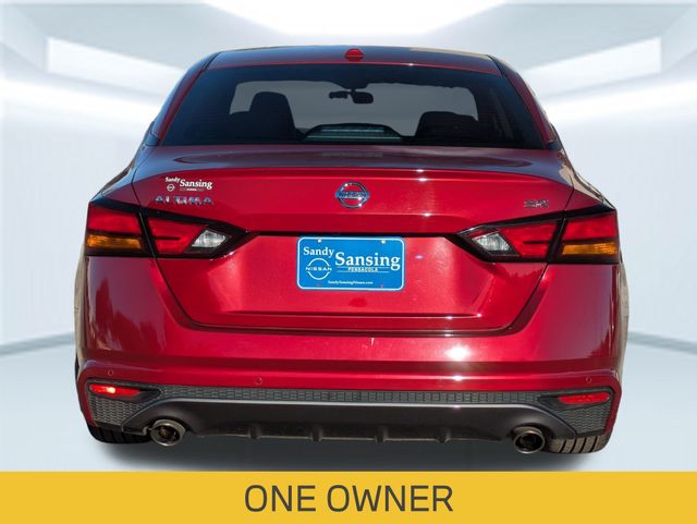 2021 Nissan Altima 2.5 SR photo 4