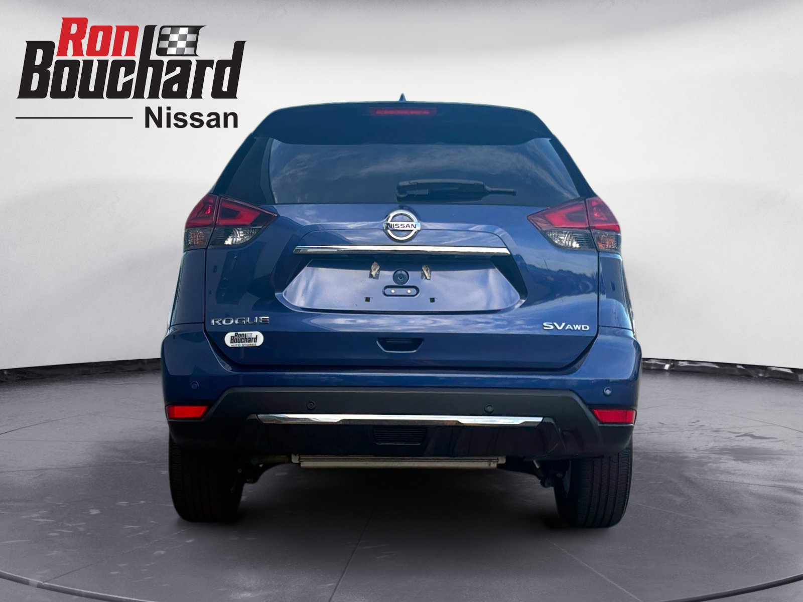 2020 Nissan Rogue SV photo 3